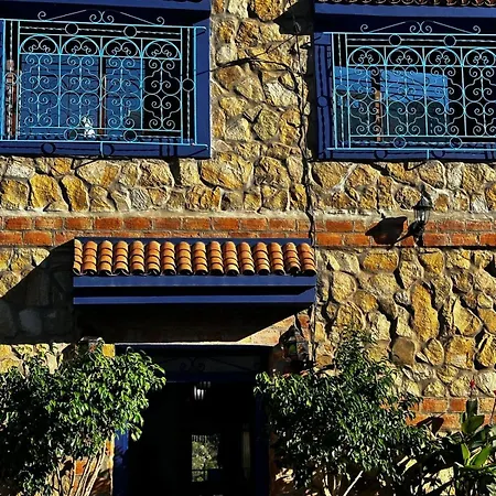 Hotel Nabil Akchour Exterior photo